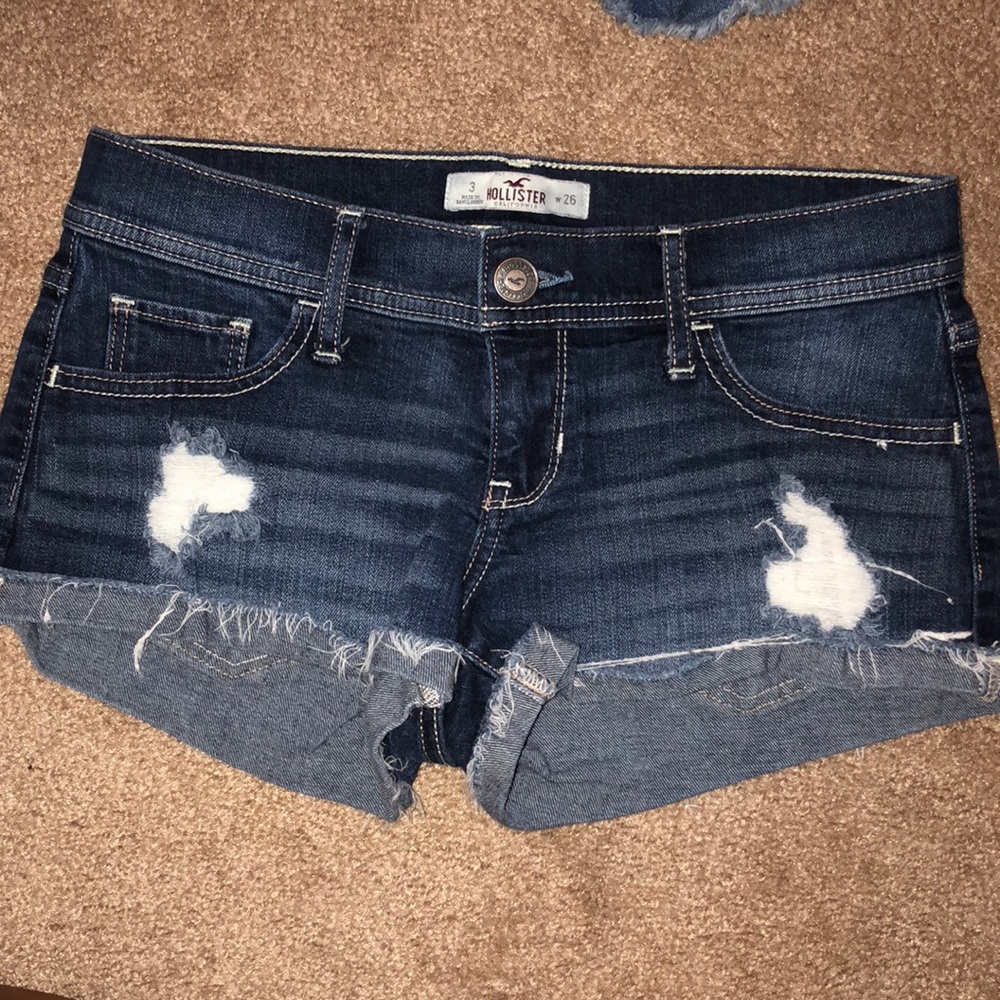 Low rise- dark wash- Hollister jean shorts